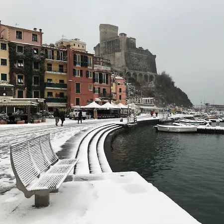 Apartment Very For 5 Terre And *